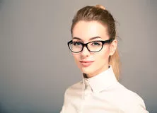 como ser uma mulher culta e inteligente